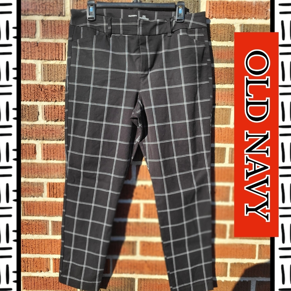 Old Navy Pixie Pants - image 1
